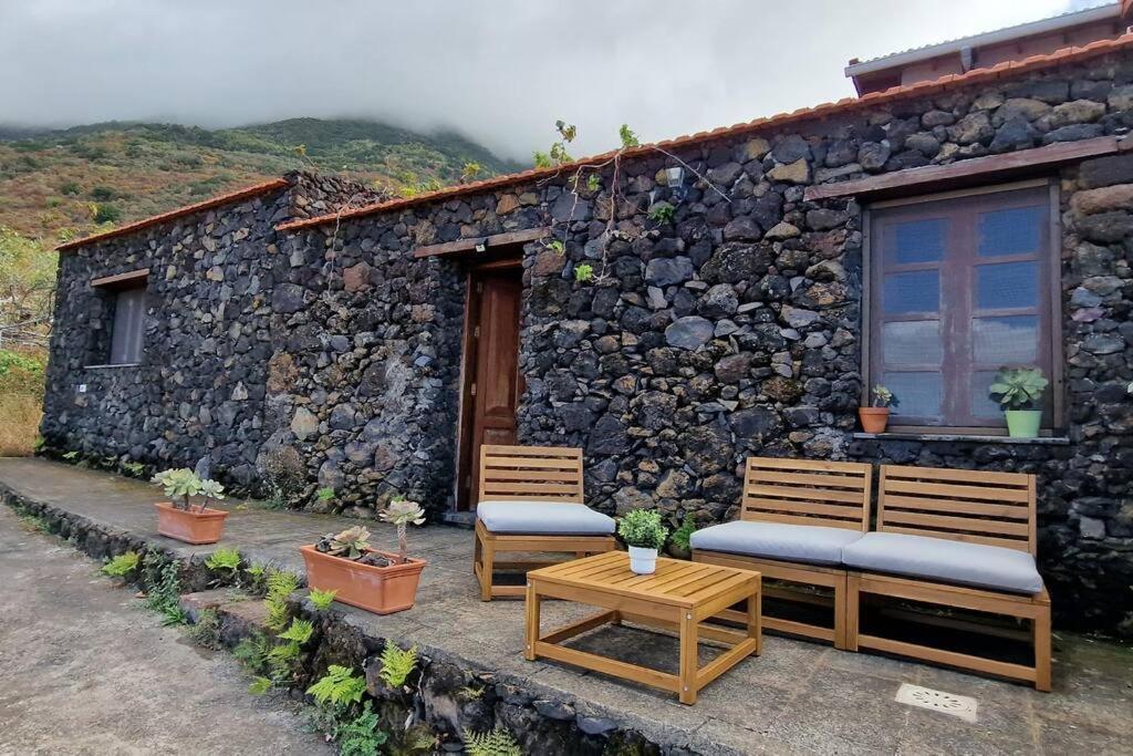 Casamamaclorinda Frontera El Hierro Islas Canarias Exterior photo
